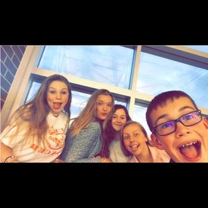 Meet your Posher, Julie